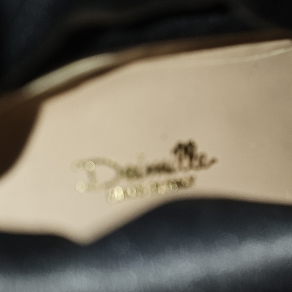 DEIMILLE Velour Sock Like Ankle Boots Size 38/8 US NWOB - Picture 9 of 9